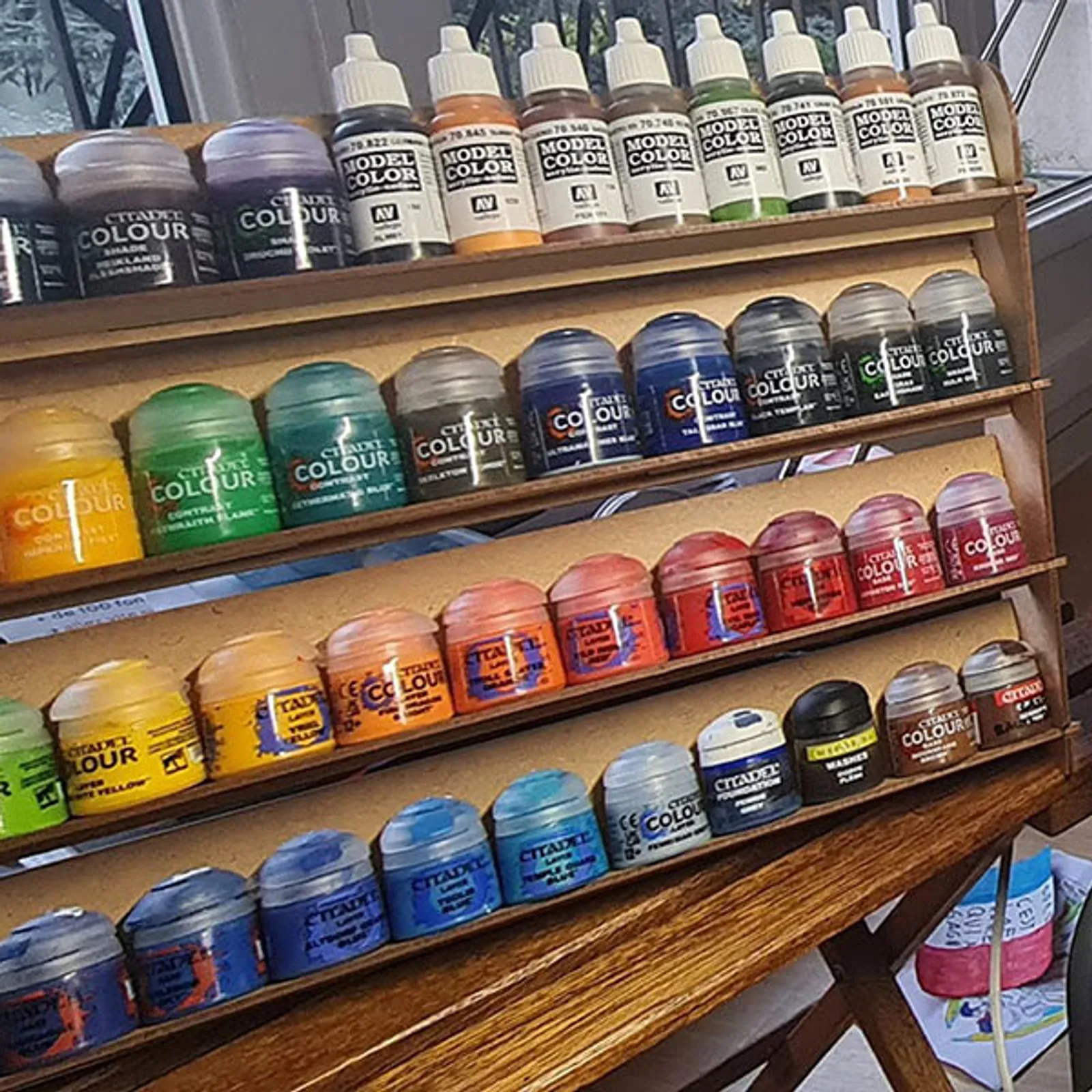 Estantería PROSCALE para pinturas Citadel